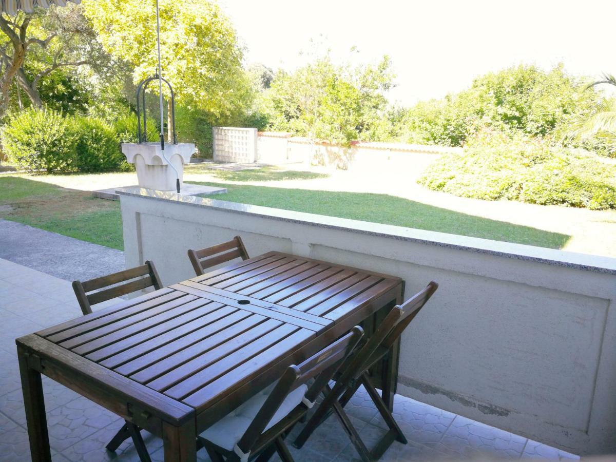 Family Friendly Apartments Island Rab Kampor Bagian luar foto