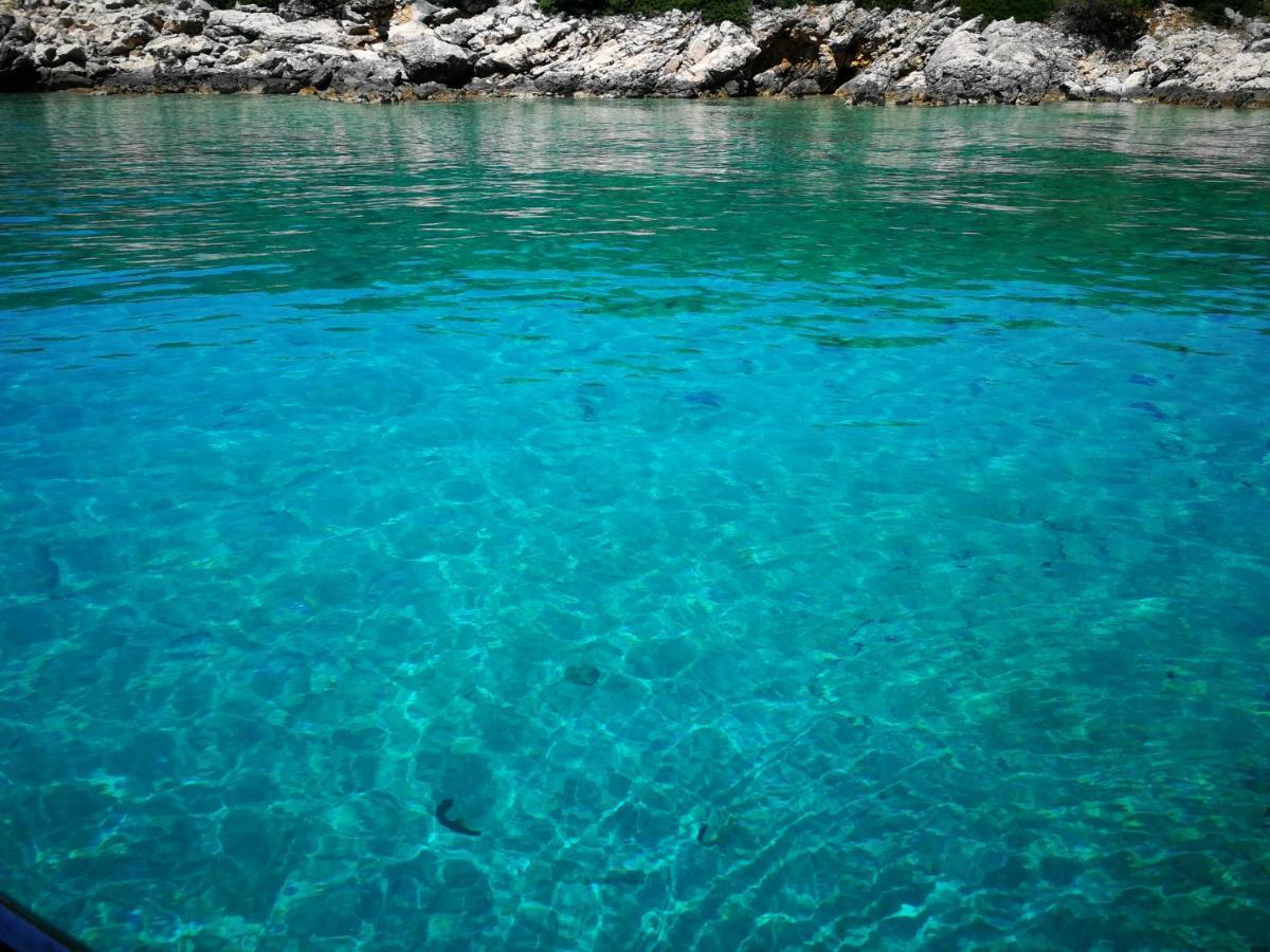 Family Friendly Apartments Island Rab Kampor Bagian luar foto